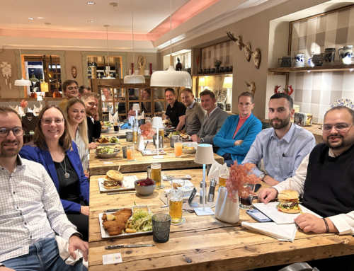 Austausch beim Wirtschaftsjunioren-Stammtisch in Lüdenscheid